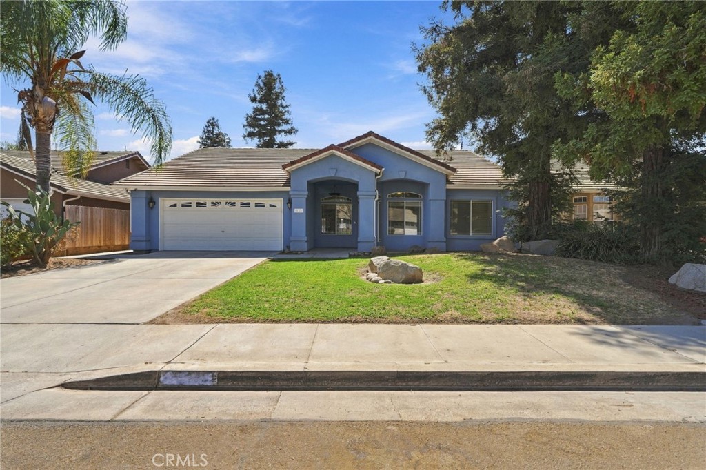 4029 E Meadow Property Photo 1