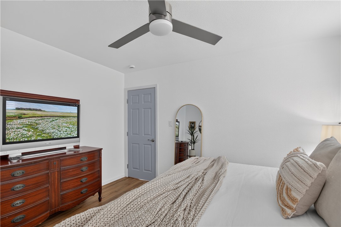 1590 Manhattan Property Photo 17