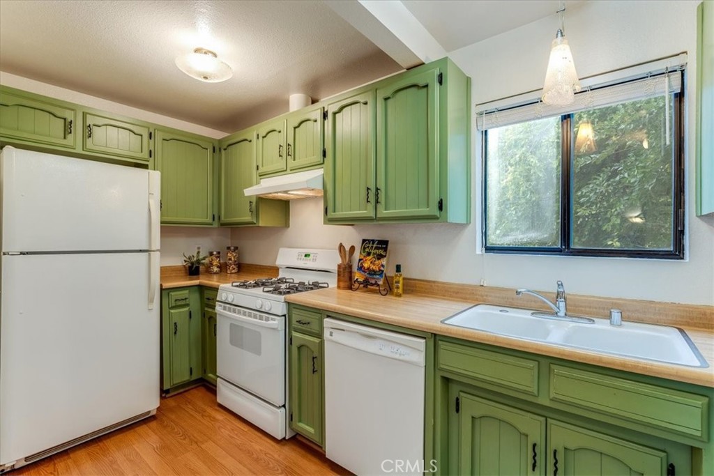 9290 El Bordo A Property Photo 16