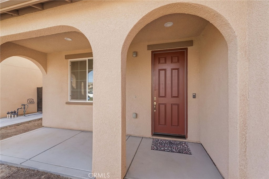 7099 N Shiraz Property Photo 9