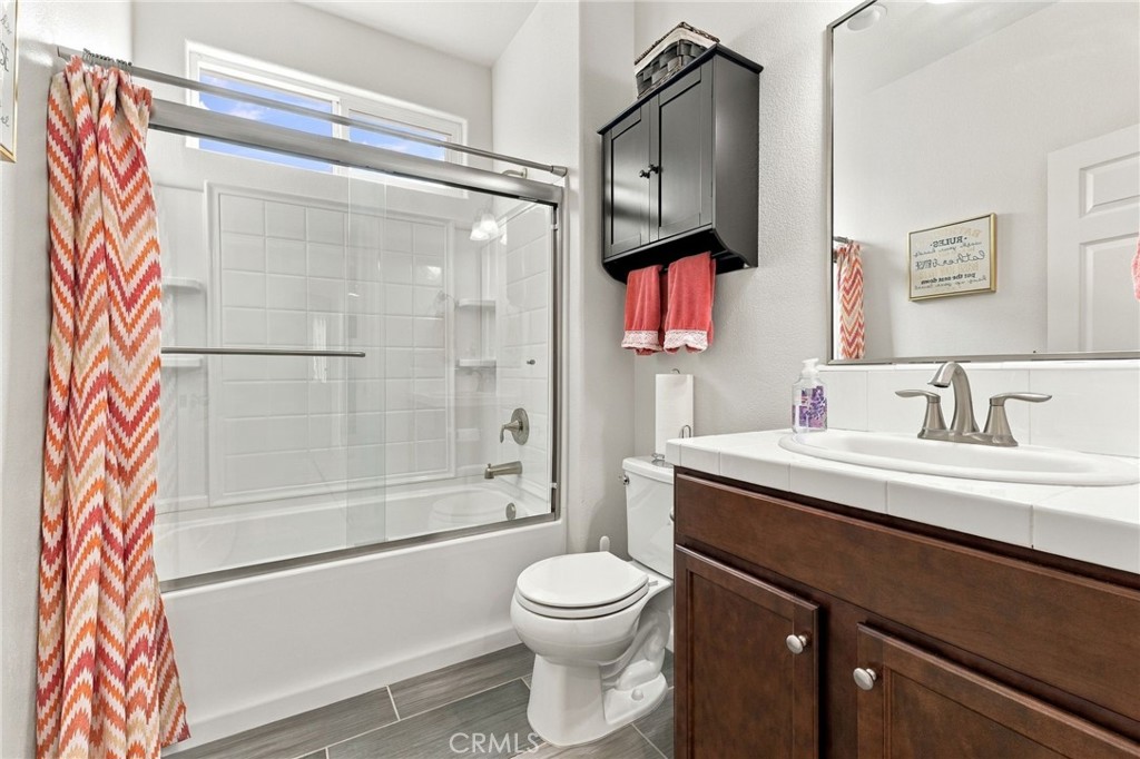 7099 N Shiraz Property Photo 18
