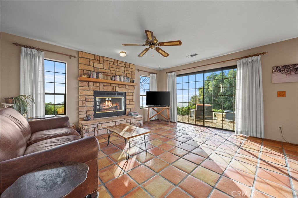30300 Piebald Court Property Photo 17