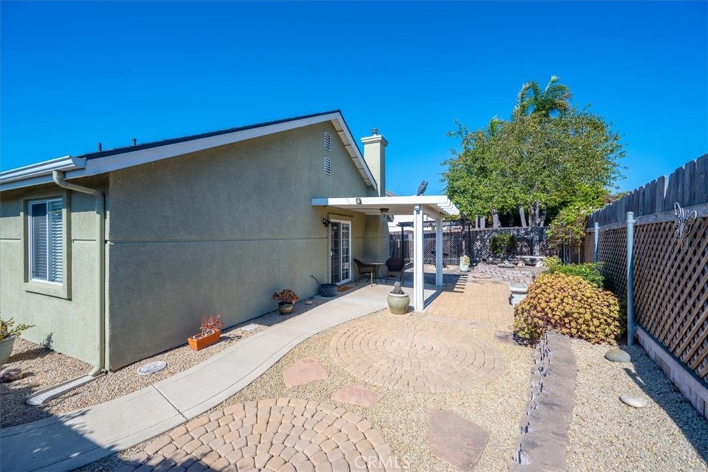 895 Naples Street Property Photo 37