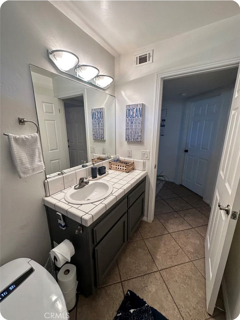 263 N 12th Street Property Photo 7