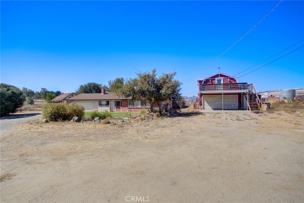 4695 Thread Lane Property Photo 2