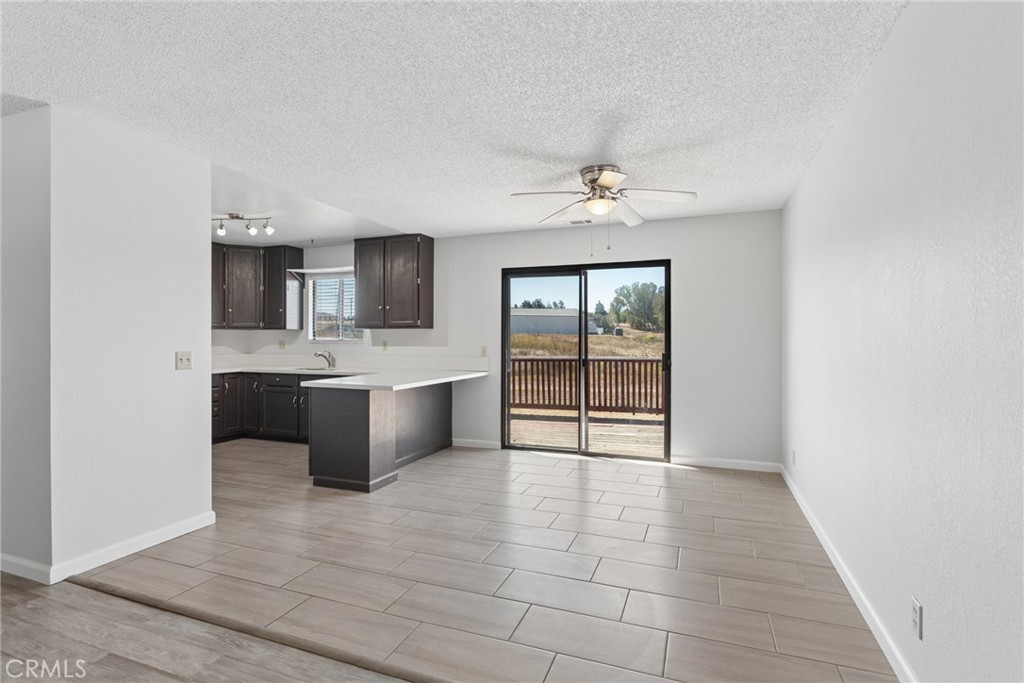 4695 Thread Lane Property Photo 10