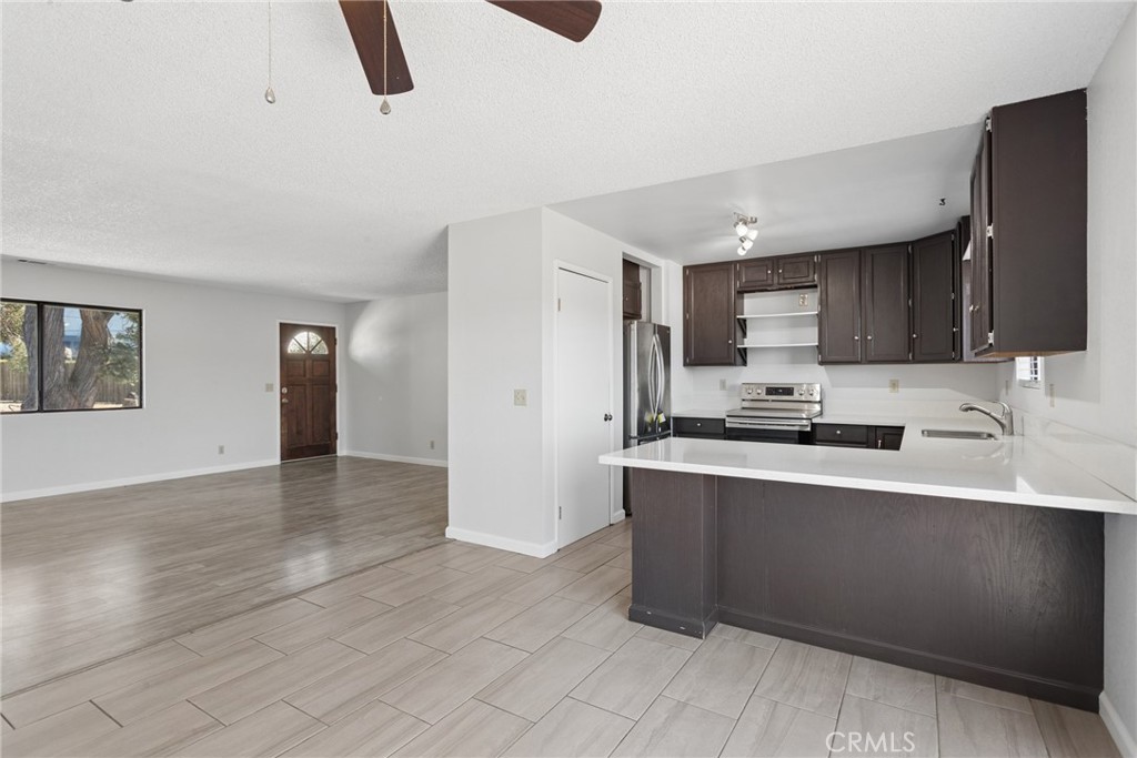 4695 Thread Lane Property Photo 13