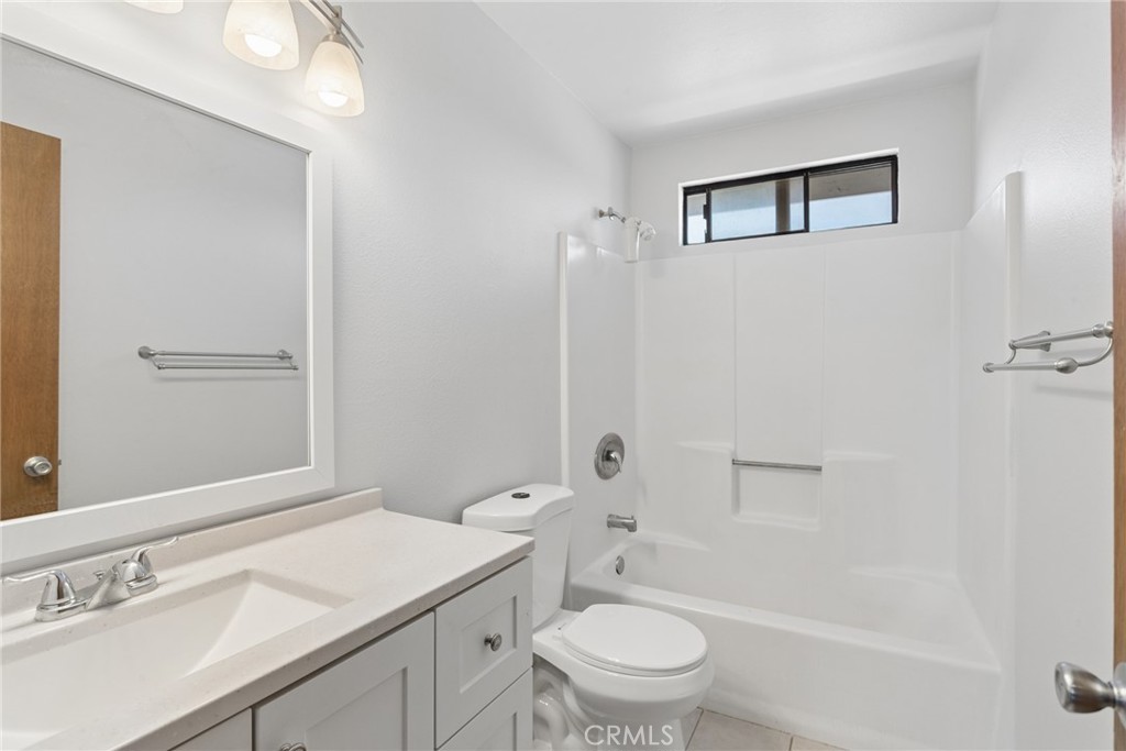 4695 Thread Lane Property Photo 15