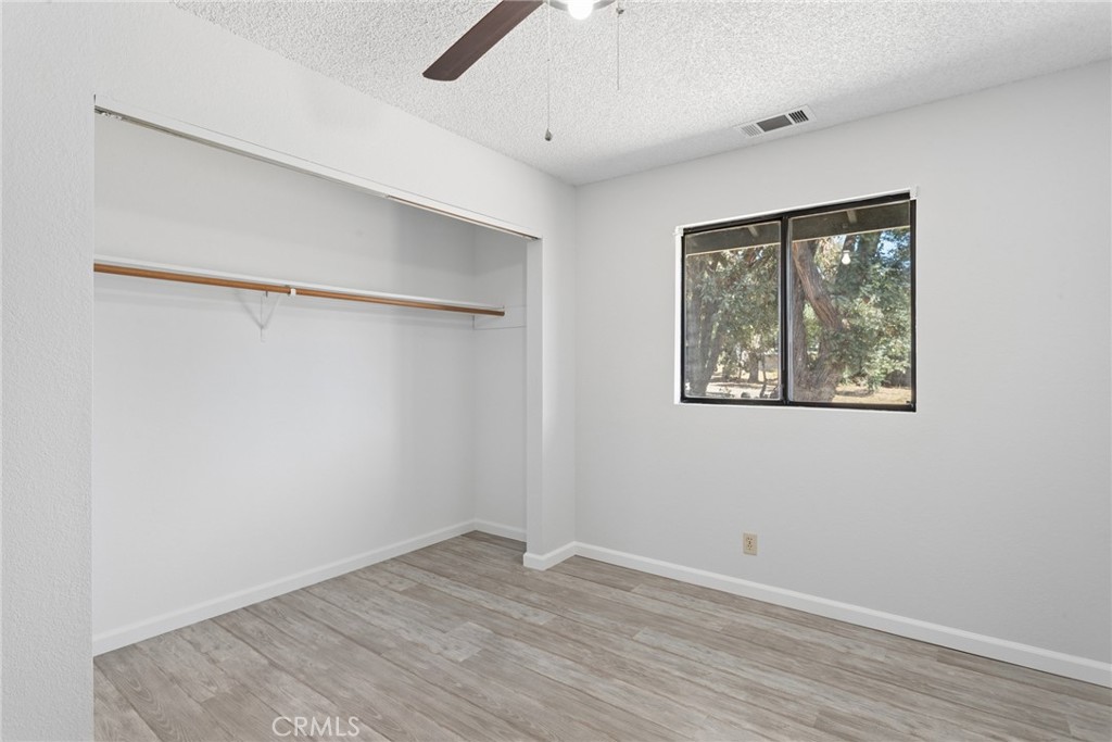 4695 Thread Lane Property Photo 17