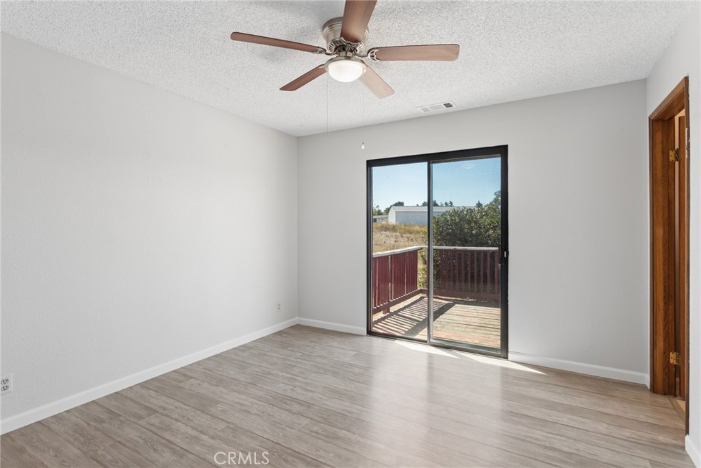 4695 Thread Lane Property Photo 19
