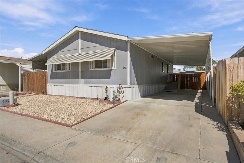 1301 Taft Highway Property Photo 2