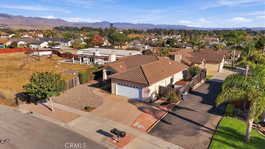 839 Theodora Street Property Photo 3