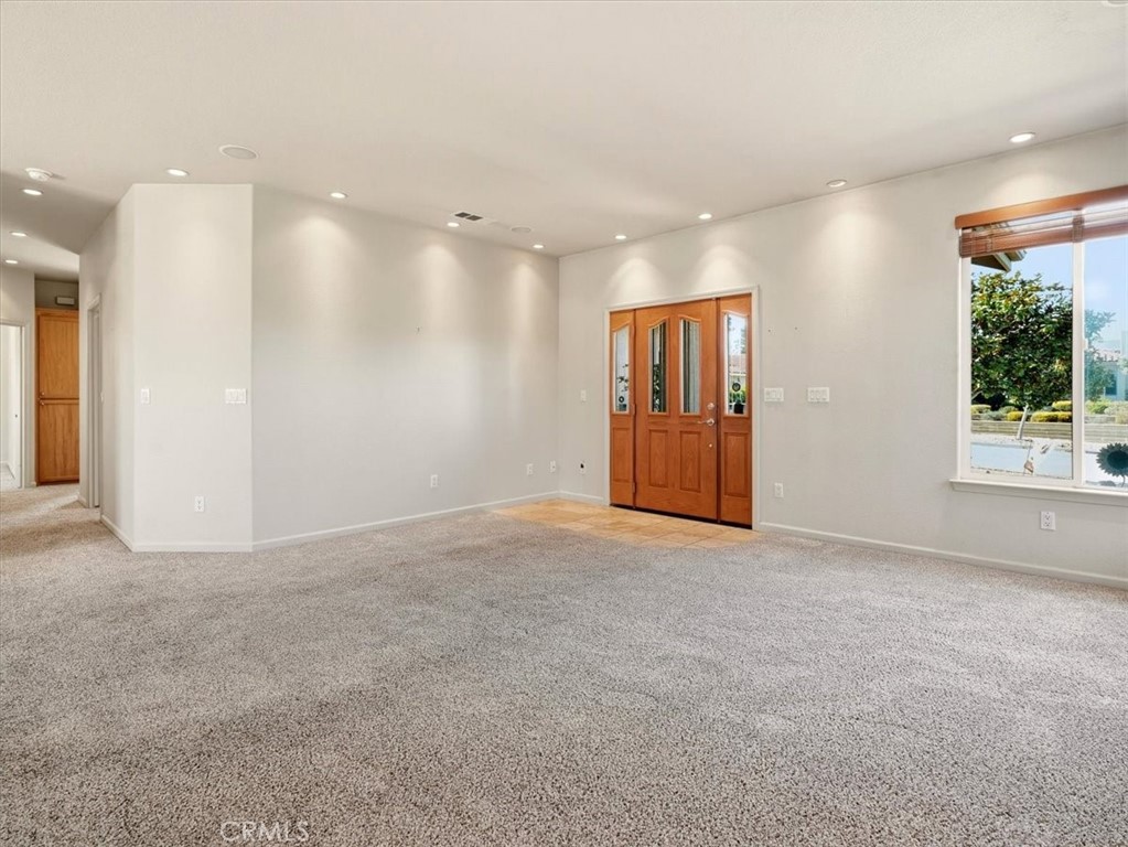 839 Theodora Street Property Photo 14