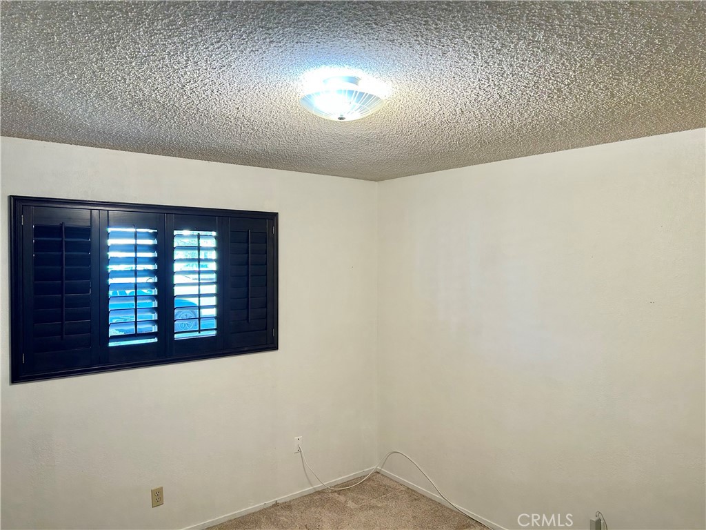1208 Clinton Court Property Photo 10