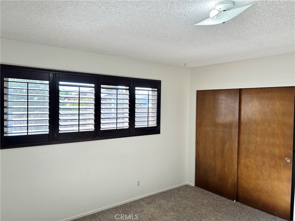 1208 Clinton Court Property Photo 14