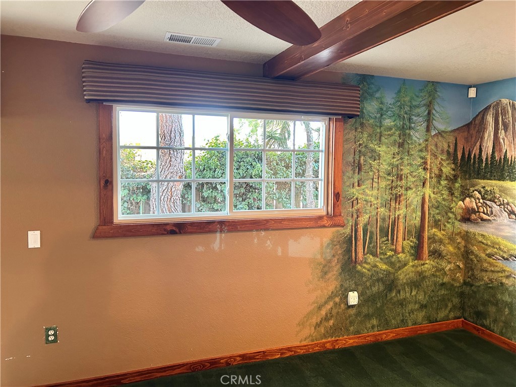 1208 Clinton Court Property Photo 19