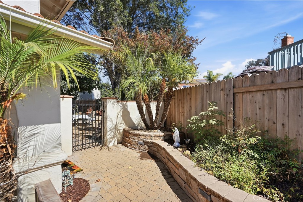 4583 Tallyho Property Photo 3