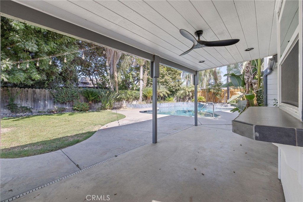 2632 E Paradise Property Photo 38