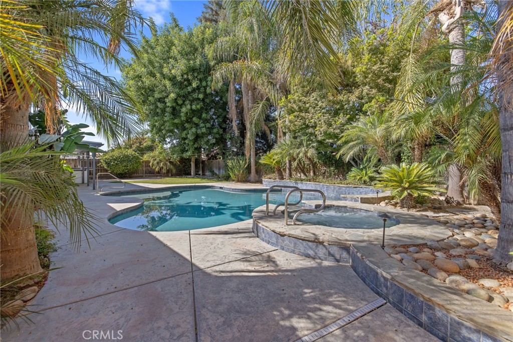 2632 E Paradise Property Photo 44