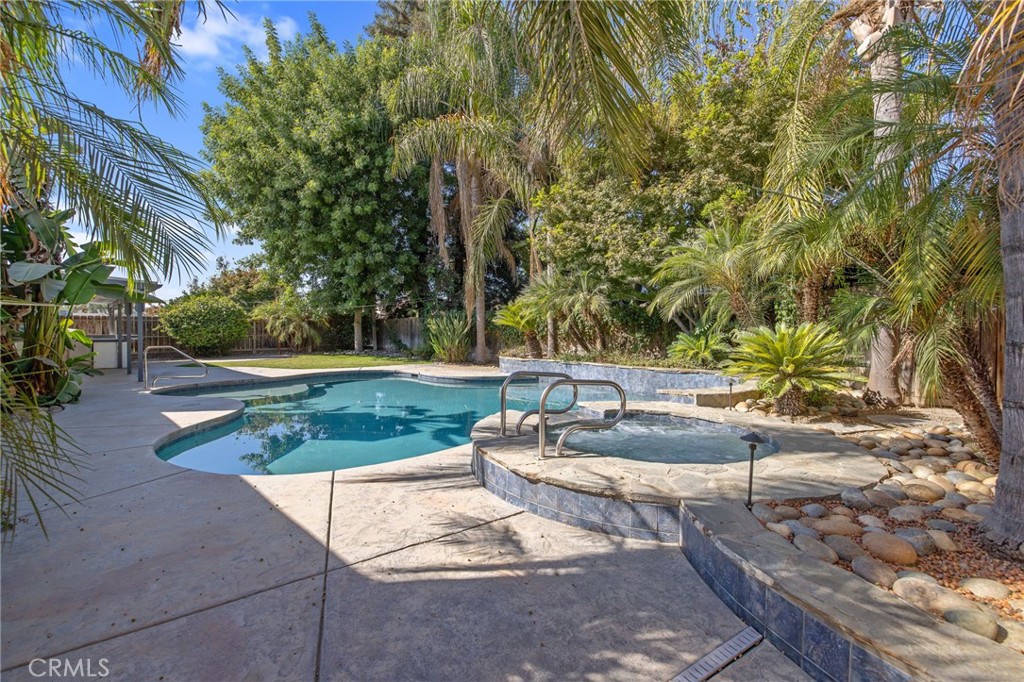 2632 E Paradise Property Photo 45