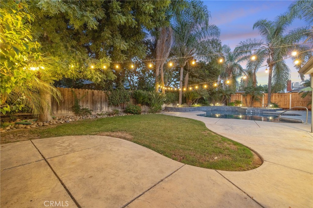 2632 E Paradise Property Photo 58