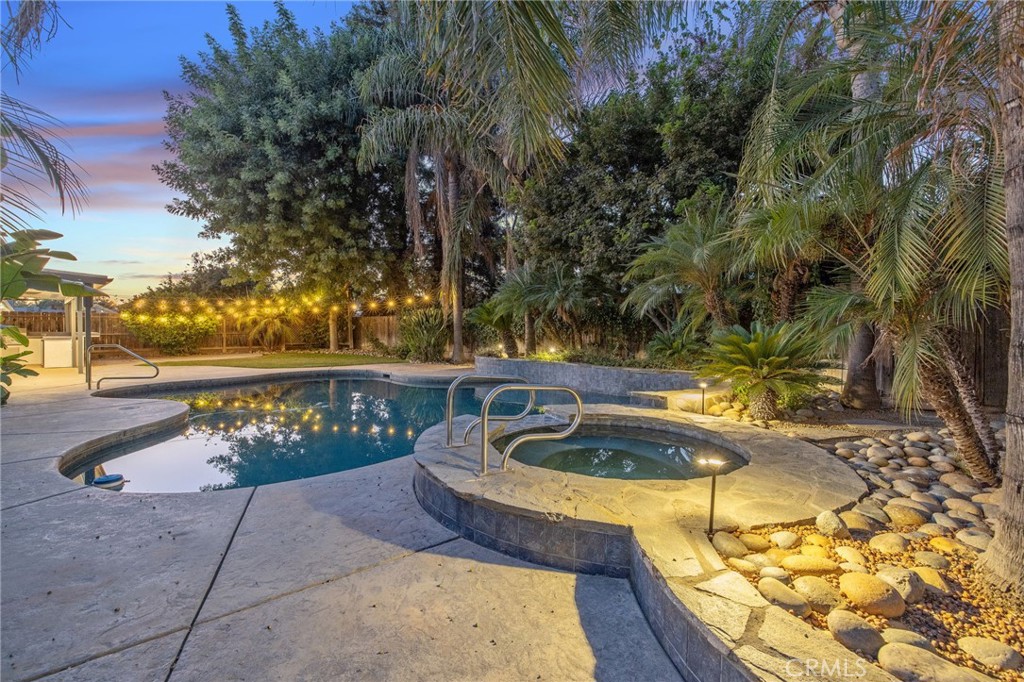2632 E Paradise Property Photo 61