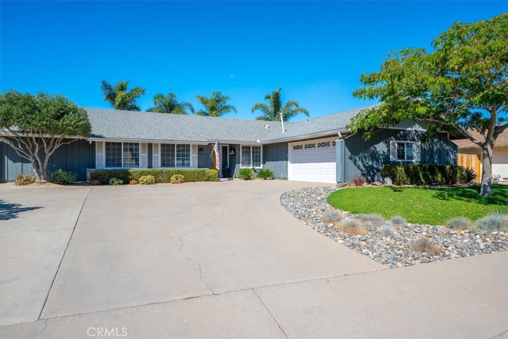 4613 Kenneth Property Photo 3