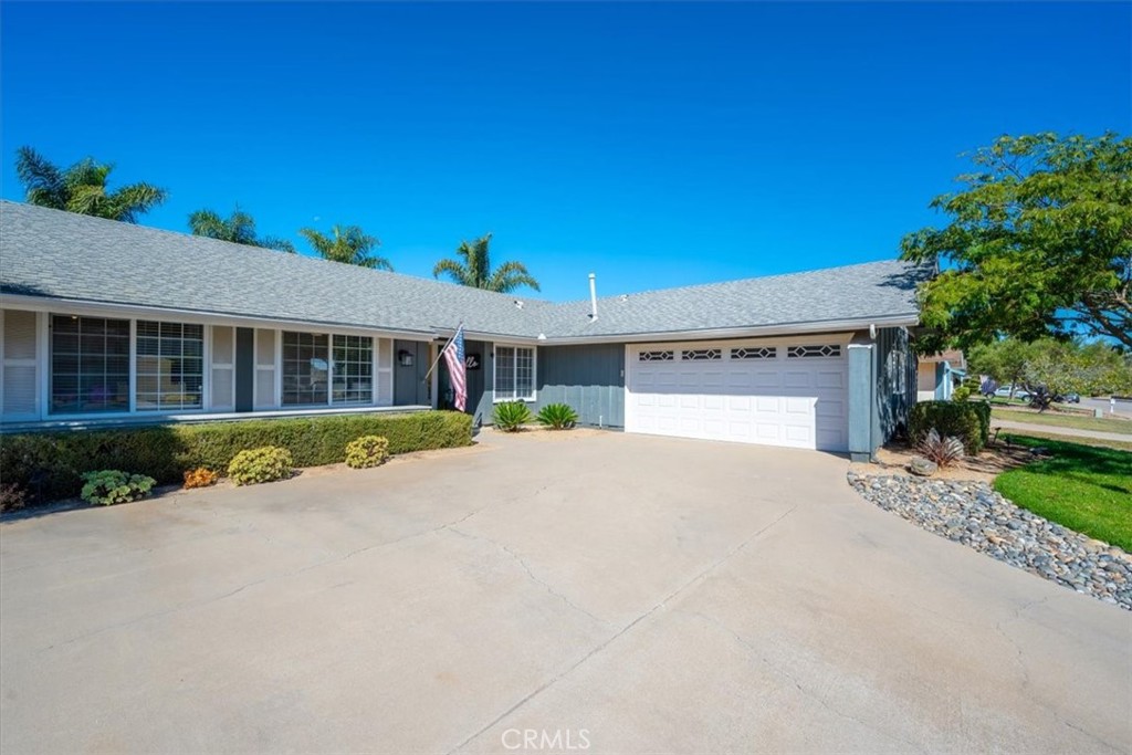4613 Kenneth Property Photo 4