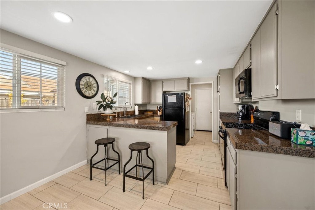 4613 Kenneth Property Photo 15
