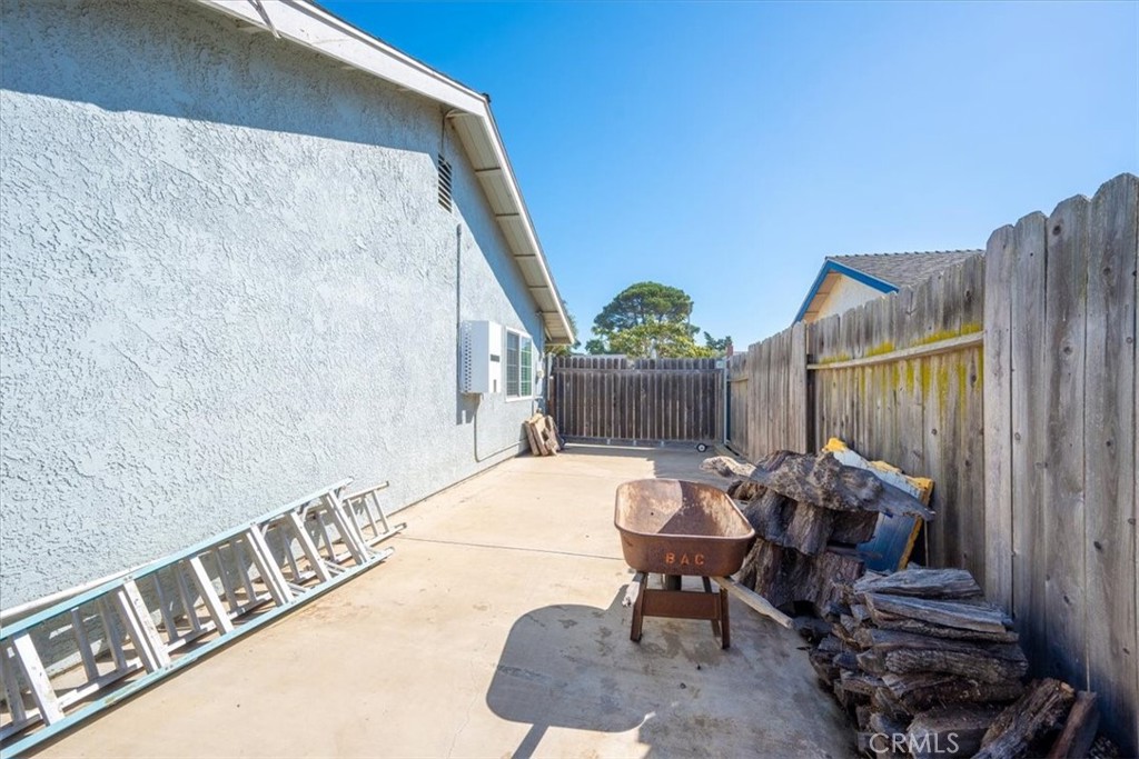 4613 Kenneth Property Photo 42