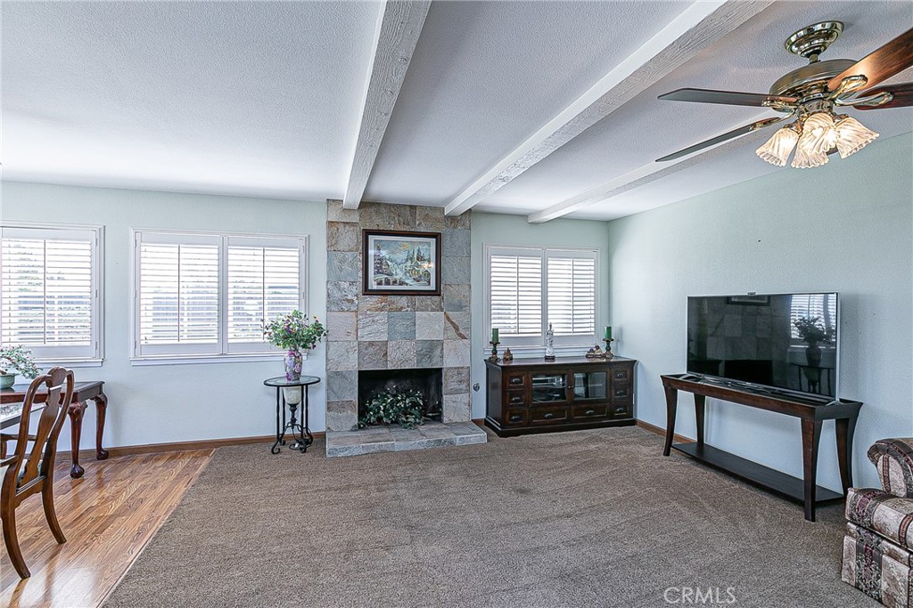 4112 Sylvan Court Property Photo 4