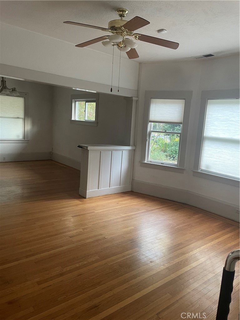 414 25th Street Property Photo 5