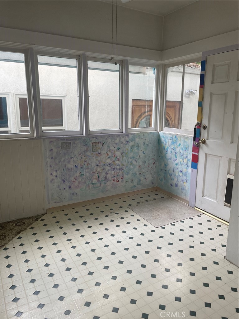 414 25th Street Property Photo 6