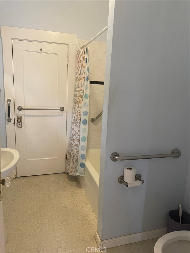 414 25th Street Property Photo 7