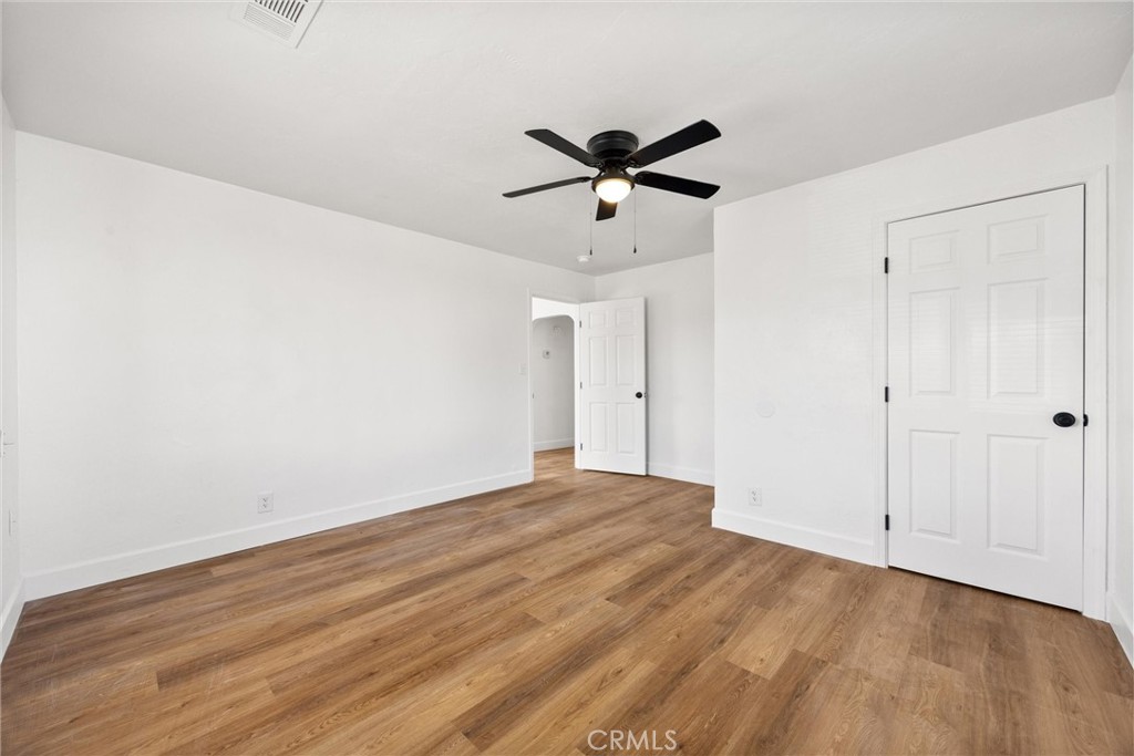 116 E Warren Avenue Property Photo 24