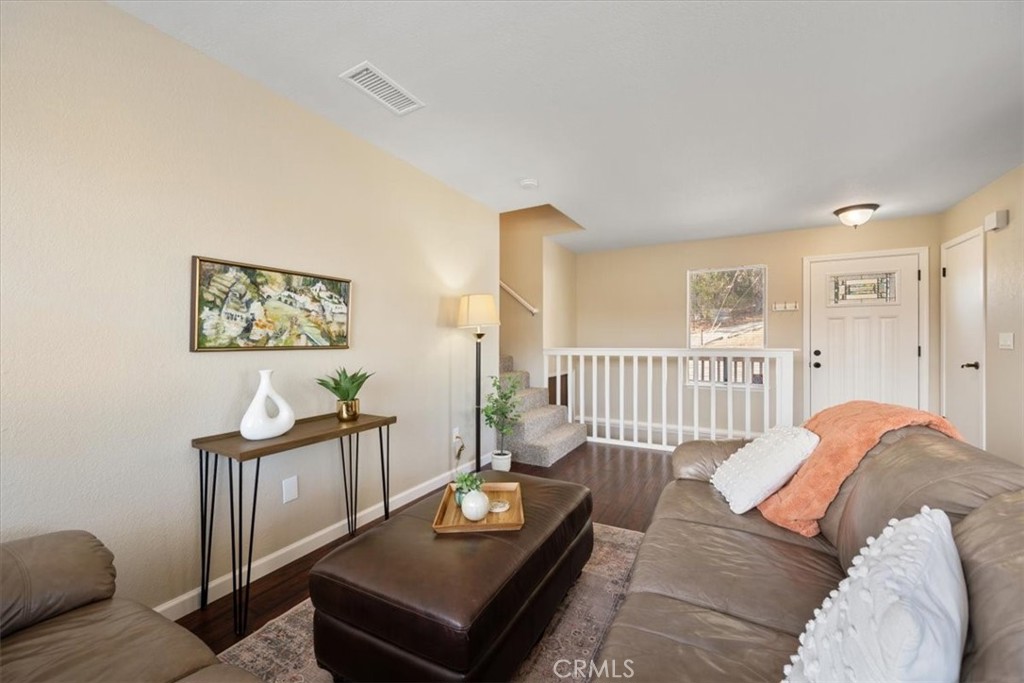 461 Stimson Avenue Property Photo 2