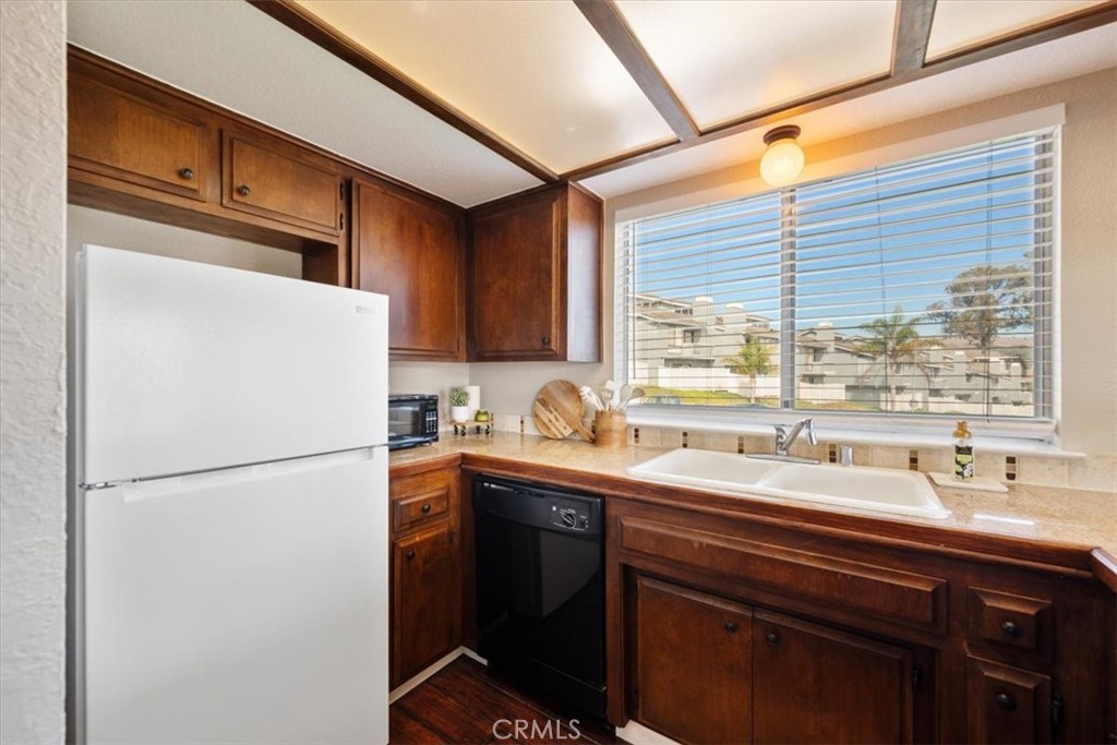 461 Stimson Avenue Property Photo 10