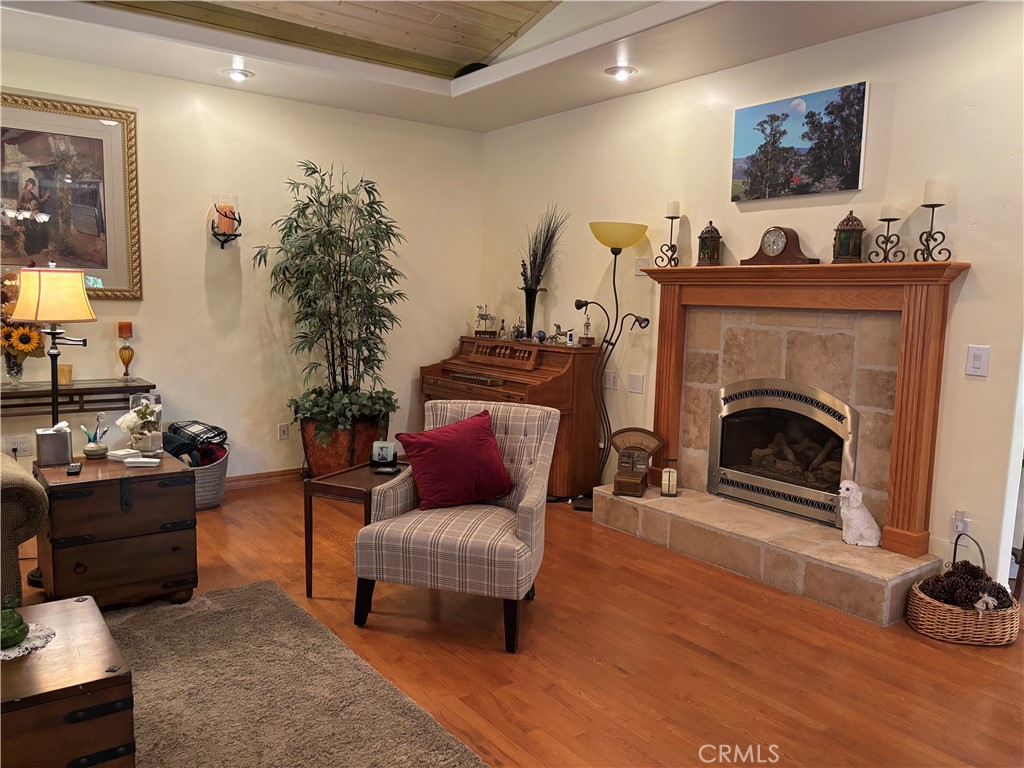 5940 El Pomar Property Photo 7