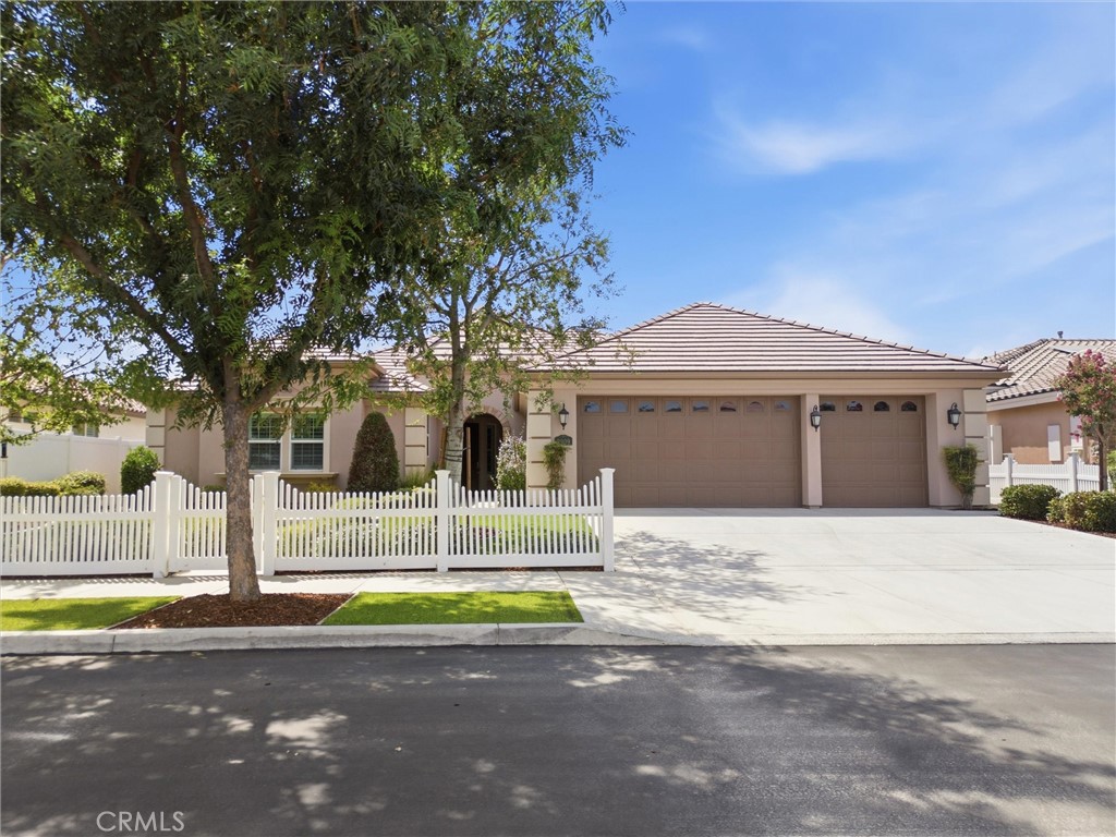 2909 Mandalay Place Property Photo 1