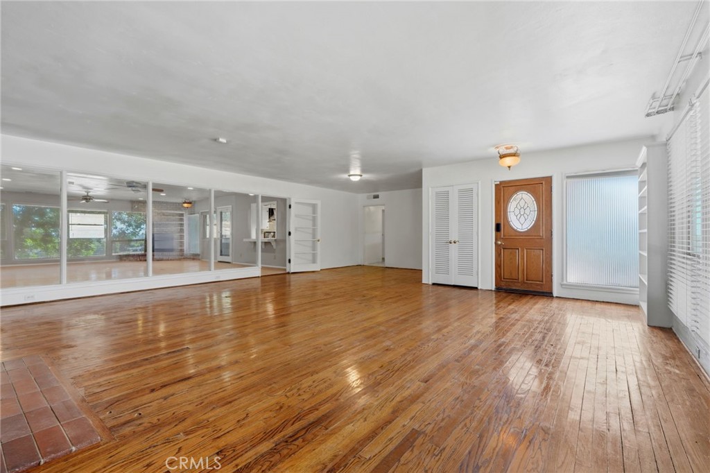 84 S Park Street Property Photo 20