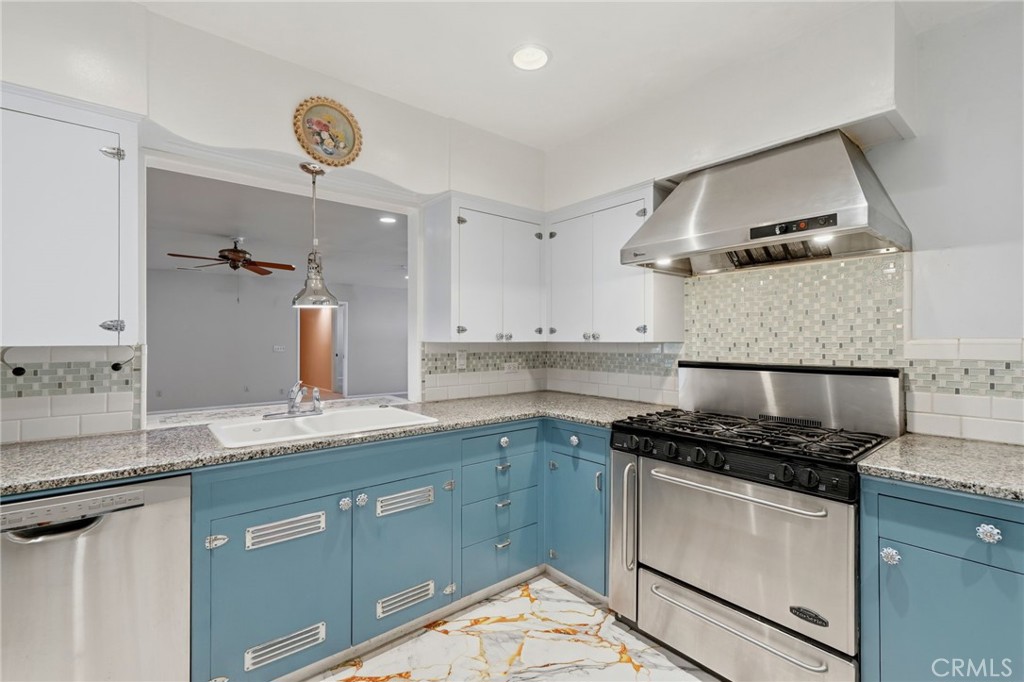 84 S Park Street Property Photo 25