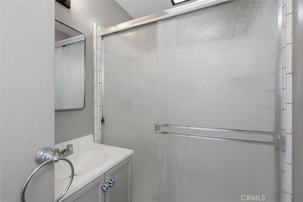 84 S Park Street Property Photo 30