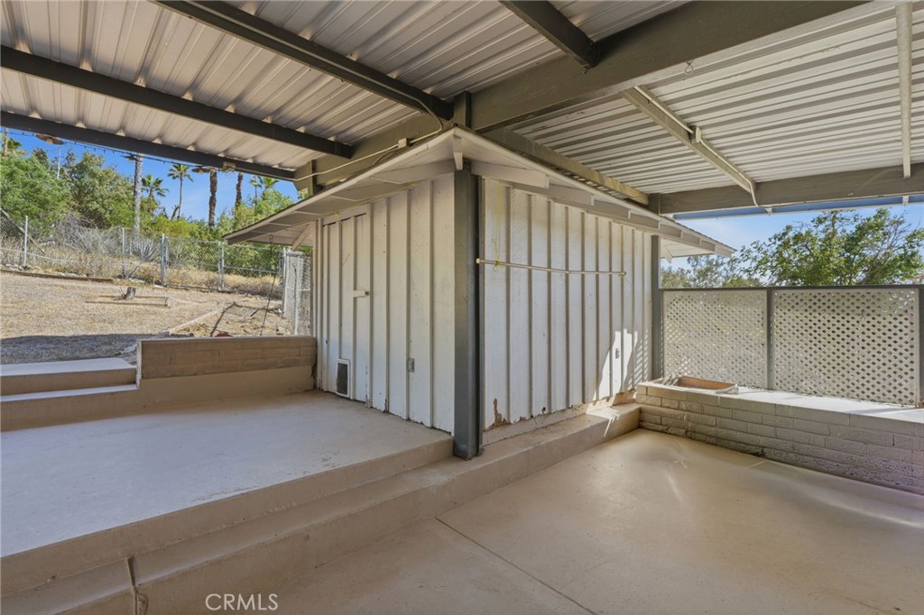 84 S Park Street Property Photo 62