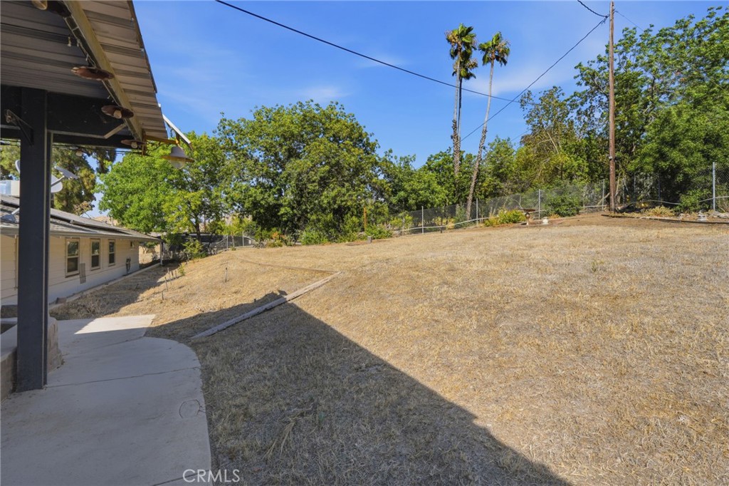 84 S Park Street Property Photo 64
