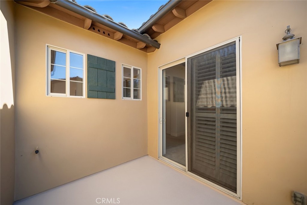 1155 Spring Azure Property Photo 21