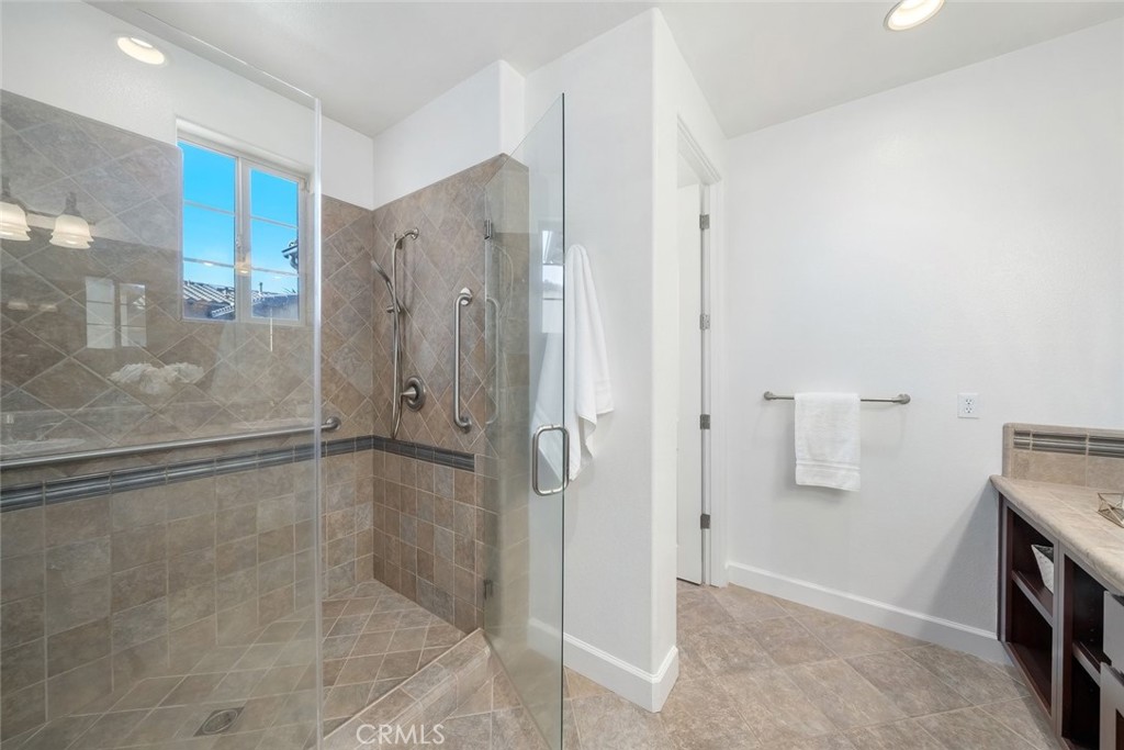 1155 Spring Azure Property Photo 24