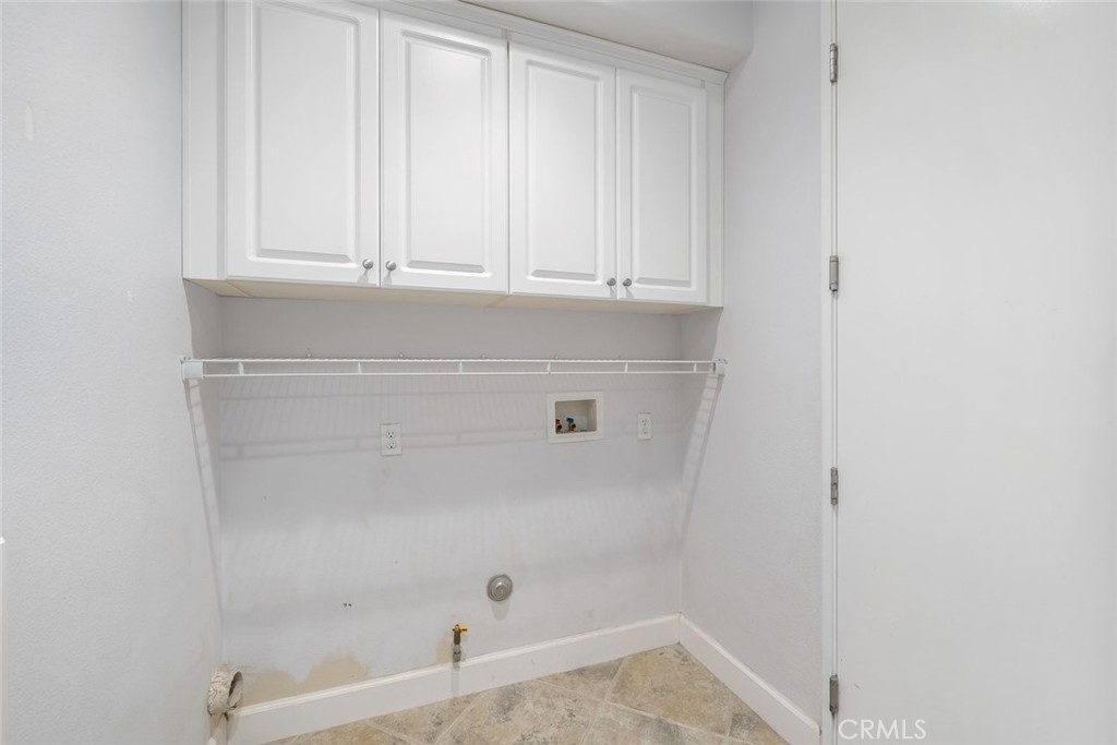 1155 Spring Azure Property Photo 35