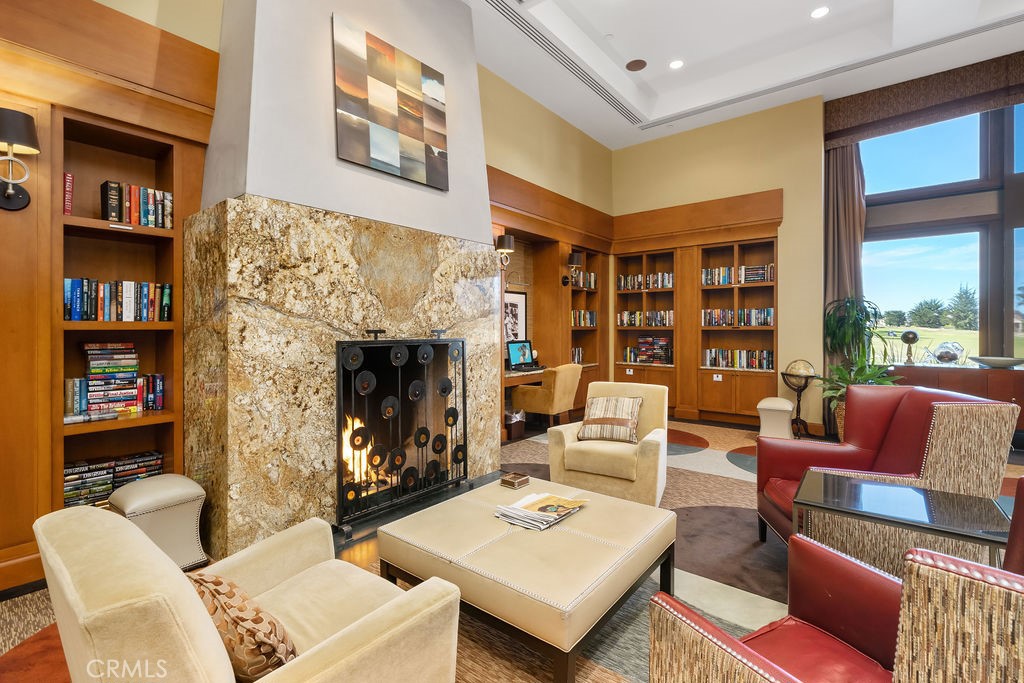 1155 Spring Azure Property Photo 46