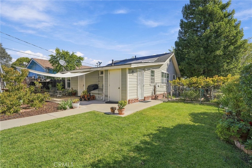 1935 Vine Street Property Photo 16