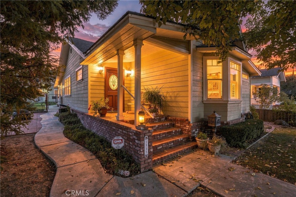 1935 Vine Street Property Photo 19